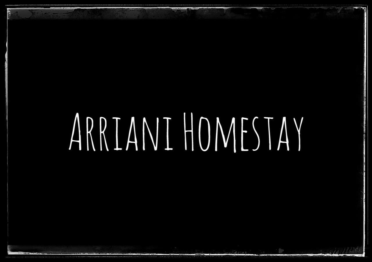 Arriani Homestay كاريمونجاوا المظهر الخارجي الصورة